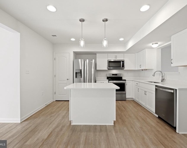 658 Thumper Drive - Photo Thumbnail 8