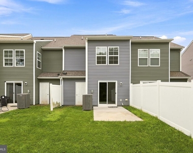 658 Thumper Drive - Photo Thumbnail 28