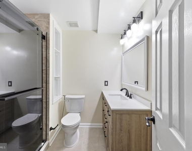 2917 Markhams Grant Drive - Photo Thumbnail 62
