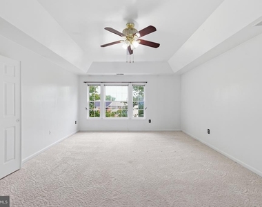 2917 Markhams Grant Drive - Photo Thumbnail 33