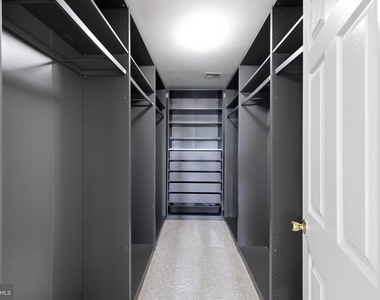 2917 Markhams Grant Drive - Photo Thumbnail 36