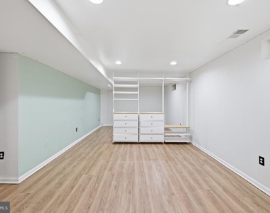 2917 Markhams Grant Drive - Photo Thumbnail 56
