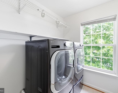 2917 Markhams Grant Drive - Photo Thumbnail 51