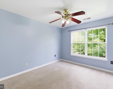 2917 Markhams Grant Drive - Photo Thumbnail 43