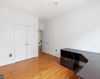 2917 Markhams Grant Drive - Photo Thumbnail 26
