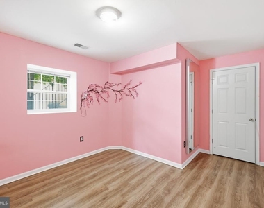 2917 Markhams Grant Drive - Photo Thumbnail 59
