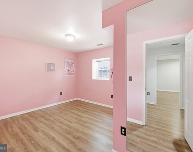 2917 Markhams Grant Drive - Photo Thumbnail 61