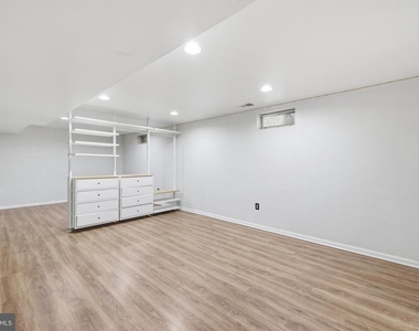 2917 Markhams Grant Drive - Photo Thumbnail 57