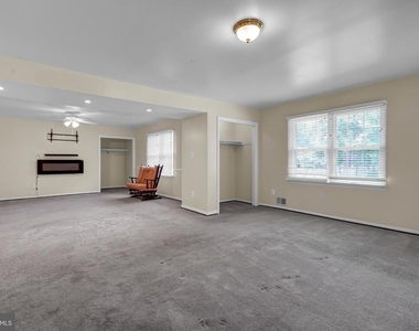 13019 Canova Drive - Photo Thumbnail 11