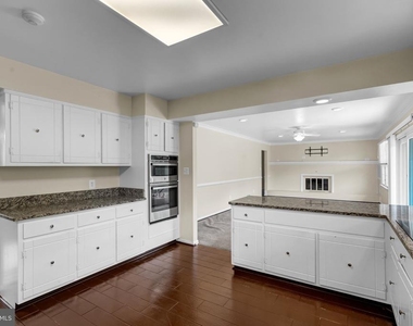 13019 Canova Drive - Photo Thumbnail 17
