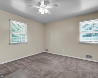 13019 Canova Drive - Photo Thumbnail 8