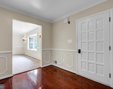 13019 Canova Drive - Photo Thumbnail 24