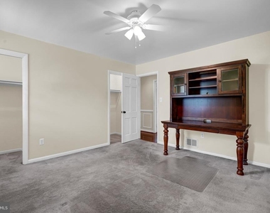 13019 Canova Drive - Photo Thumbnail 9