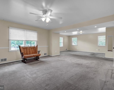 13019 Canova Drive - Photo Thumbnail 13