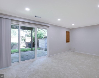 5610 Gosling Court - Photo Thumbnail 47