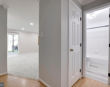 5610 Gosling Court - Photo Thumbnail 43