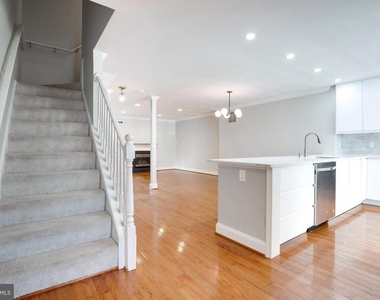 5610 Gosling Court - Photo Thumbnail 3