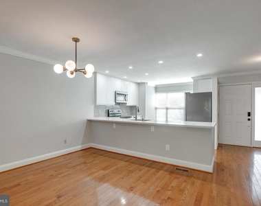 5610 Gosling Court - Photo Thumbnail 13