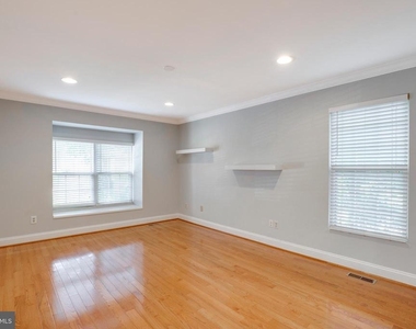 5610 Gosling Court - Photo Thumbnail 20