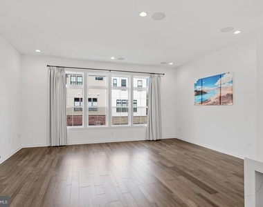 1773 Violet Ridge Place - Photo Thumbnail 9