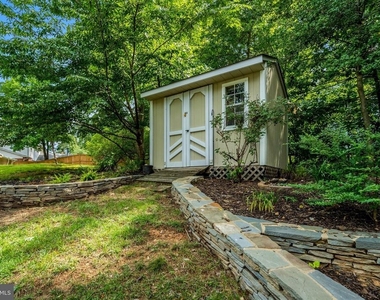 6717 Reynard Drive - Photo Thumbnail 53