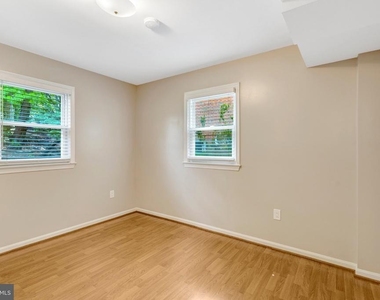 6717 Reynard Drive - Photo Thumbnail 33