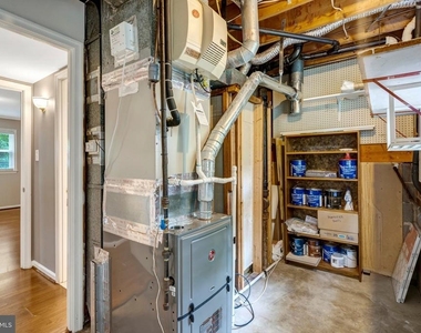 6717 Reynard Drive - Photo Thumbnail 35