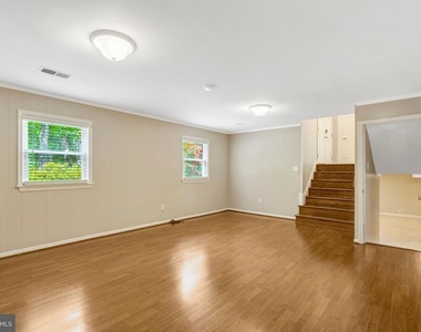 6717 Reynard Drive - Photo Thumbnail 32