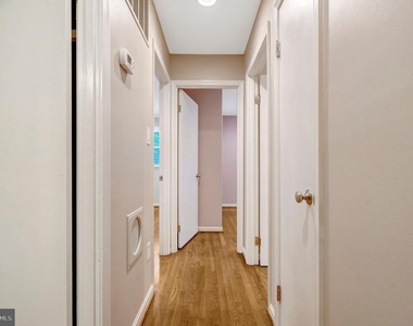 6717 Reynard Drive - Photo Thumbnail 17