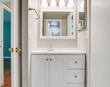 2210 Springwood Drive - Photo Thumbnail 17