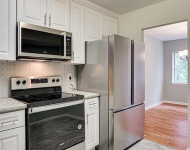 2210 Springwood Drive - Photo Thumbnail 14