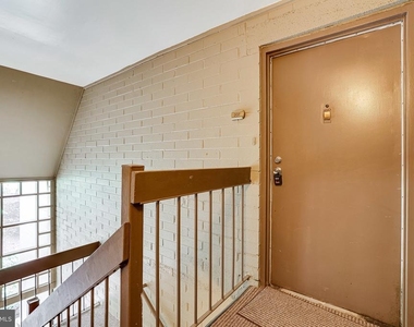 2210 Springwood Drive - Photo Thumbnail 25