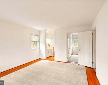 7109 Davis Court - Photo Thumbnail 25