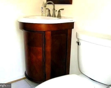 7109 Davis Court - Photo Thumbnail 19