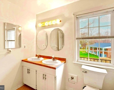 7109 Davis Court - Photo Thumbnail 35