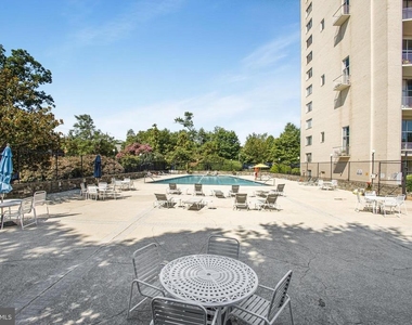 1200 N Nash Street - Photo Thumbnail 35