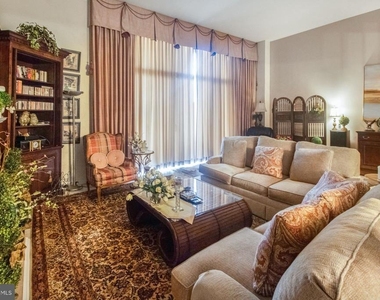 1200 N Nash Street - Photo Thumbnail 14