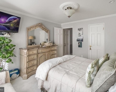 1200 N Nash Street - Photo Thumbnail 26