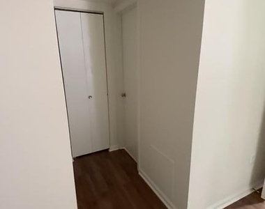 2602 S Arlington Mill Drive - Photo Thumbnail 19