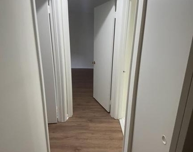 2602 S Arlington Mill Drive - Photo Thumbnail 9