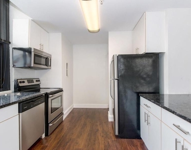 3131 Walnut Street - Photo Thumbnail 2