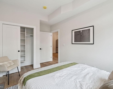 720 W Thompson Street - Photo Thumbnail 13