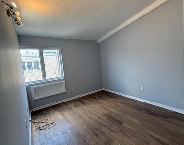 2611 S 9th Street - Photo Thumbnail 7