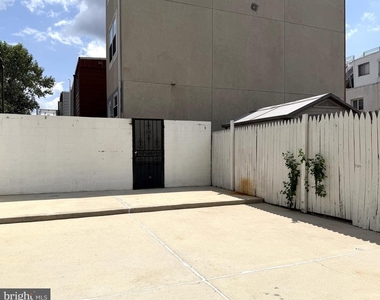 1233 S Broad Street - Photo Thumbnail 9