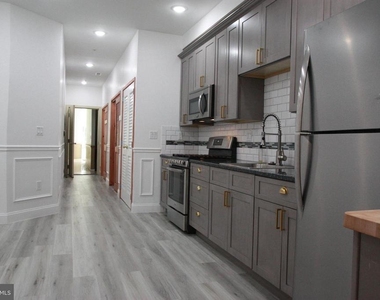 1233 S Broad Street - Photo Thumbnail 2