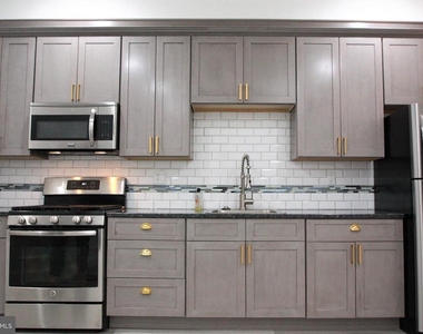 1233 S Broad Street - Photo Thumbnail 1