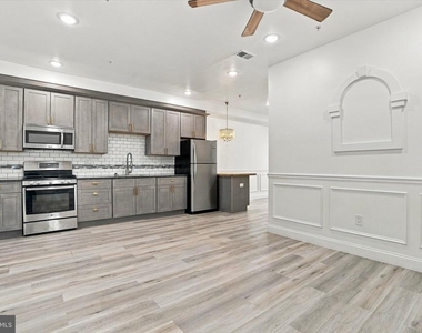 1233 S Broad Street - Photo Thumbnail 5