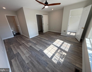 135 S Charlotte Street - Photo Thumbnail 10