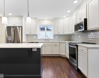 517 Highland Avenue - Photo Thumbnail 1