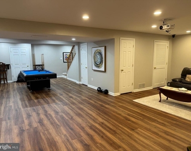 873 S York Drive - Photo Thumbnail 44